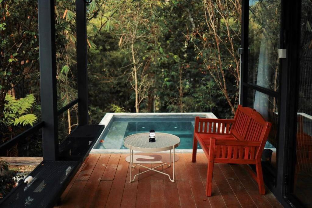 The Estate Hulu Rening - Private Retreat Cabin Batang Kali Exterior photo
