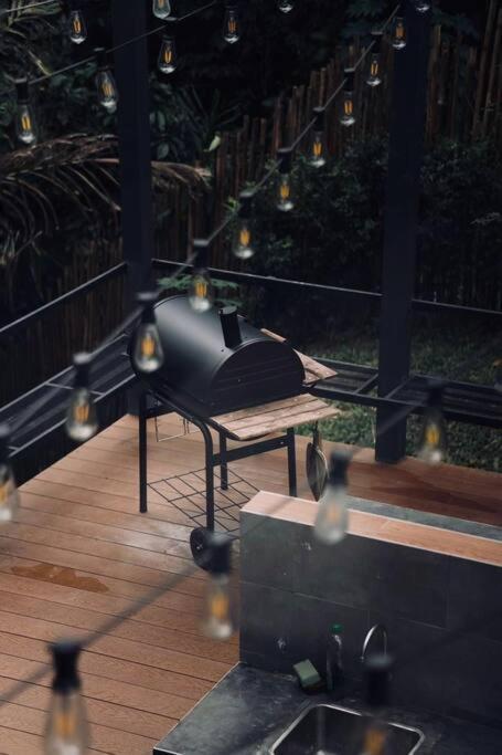 The Estate Hulu Rening - Private Retreat Cabin Batang Kali Exterior photo